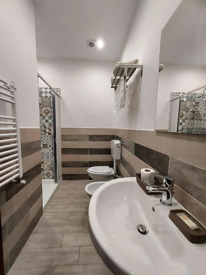 パレルモ La Casa Del Moro - Al Politeama Bed & Breakfast