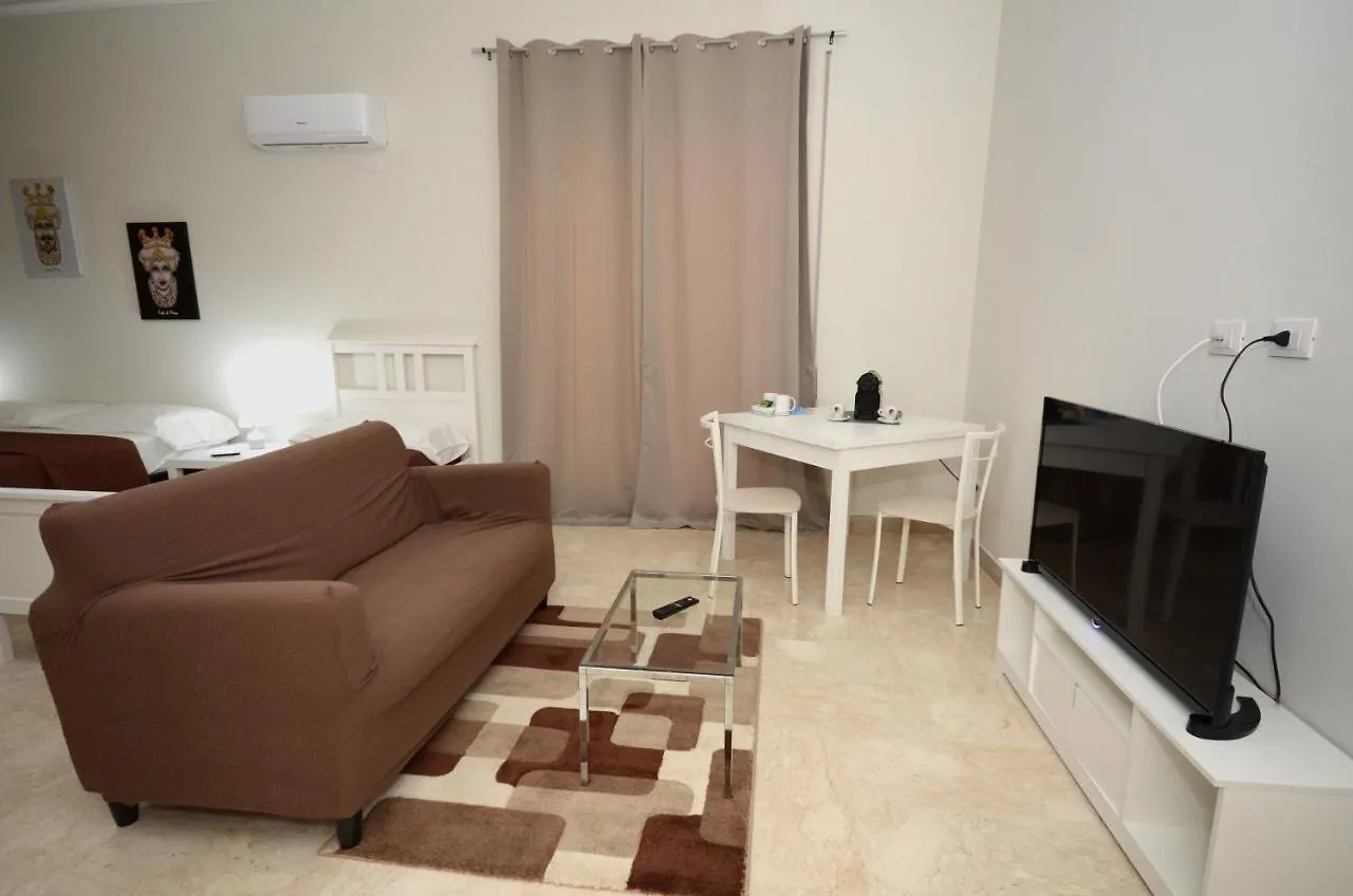 La Casa Del Moro - Al Politeama Bed & Breakfast Palermo