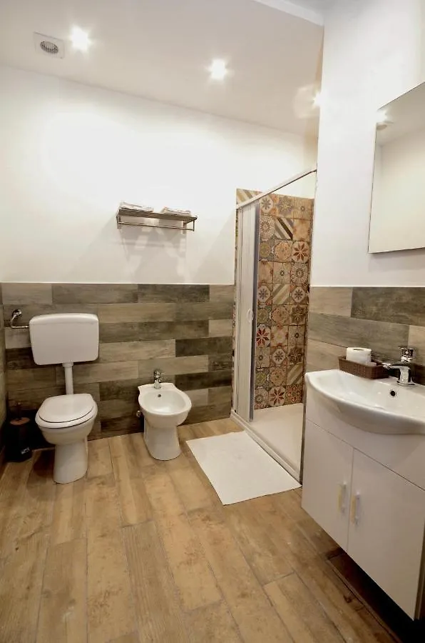 La Casa Del Moro - Al Politeama Bed & Breakfast Palermo