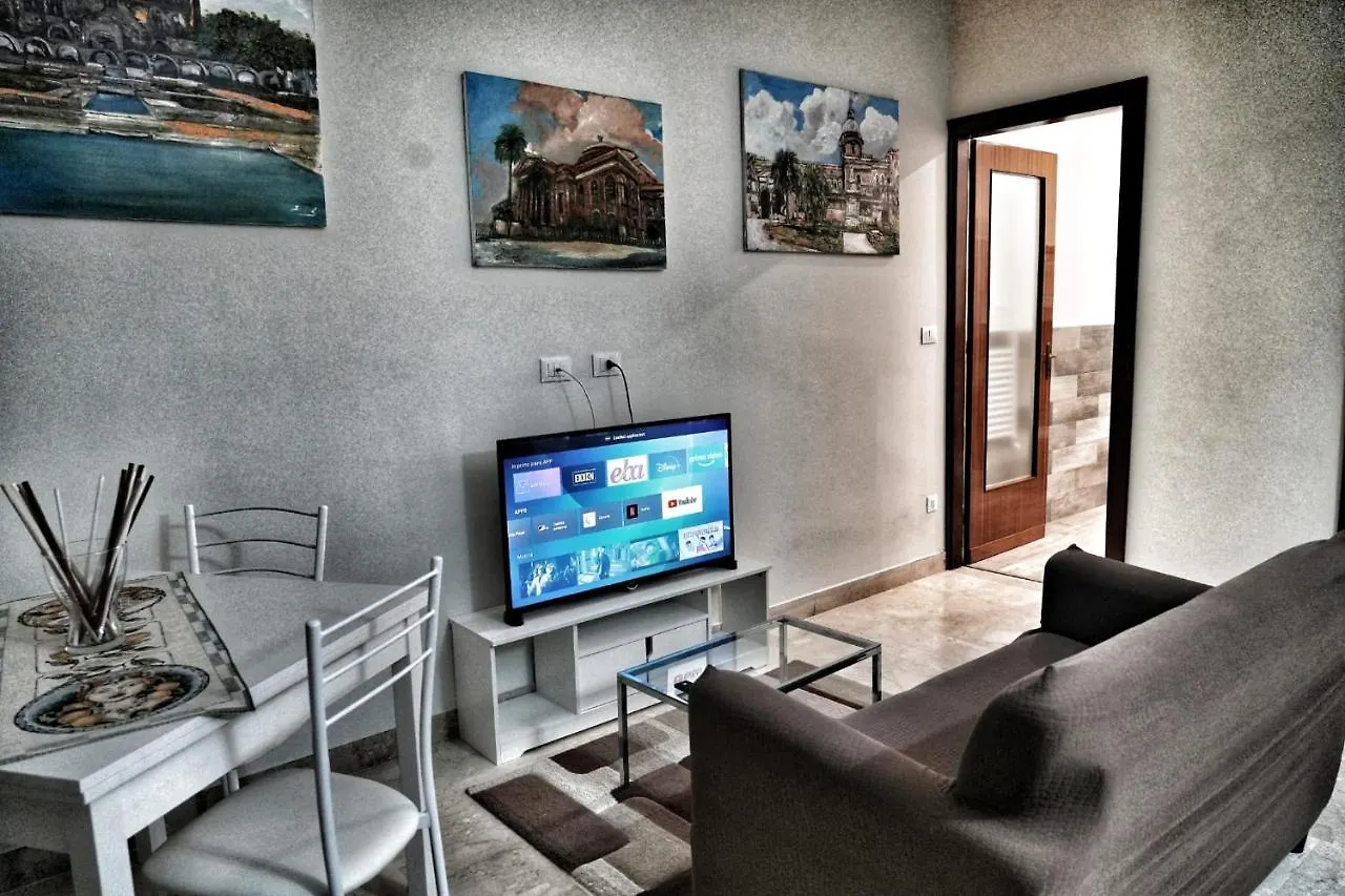 La Casa Del Moro - Al Politeama Bed & Breakfast Palermo Italy