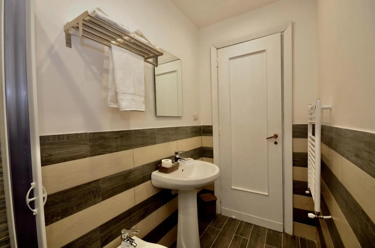 Bed & Breakfast Bed and Breakfast La Casa del Moro - Al Politeama Palermo Italia