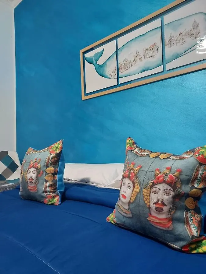 Bed and Breakfast La Casa del Moro - Al Politeama Palermo Bed & Breakfast